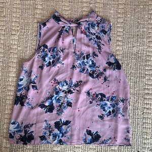 Lavender Floral Sleeveless Keyhole Top